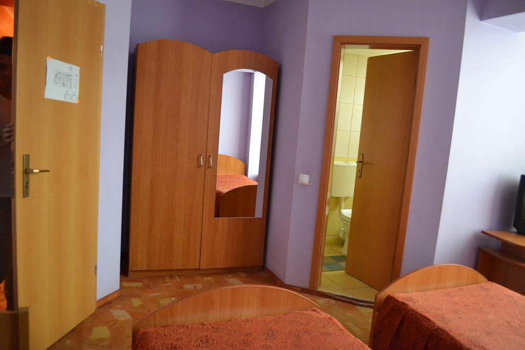 Pension Coral Бая-Маре Екстер'єр фото